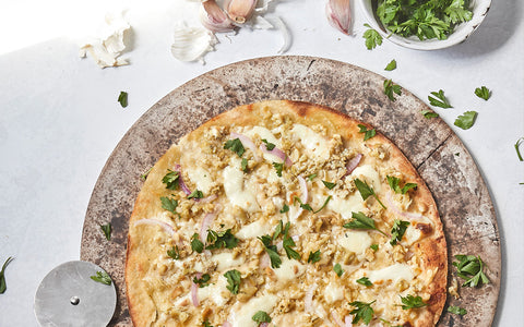 WHITE PIZZA WITH CLAMS